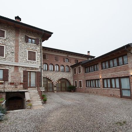Agriturismo Corte Galvani نيغرار المظهر الخارجي الصورة