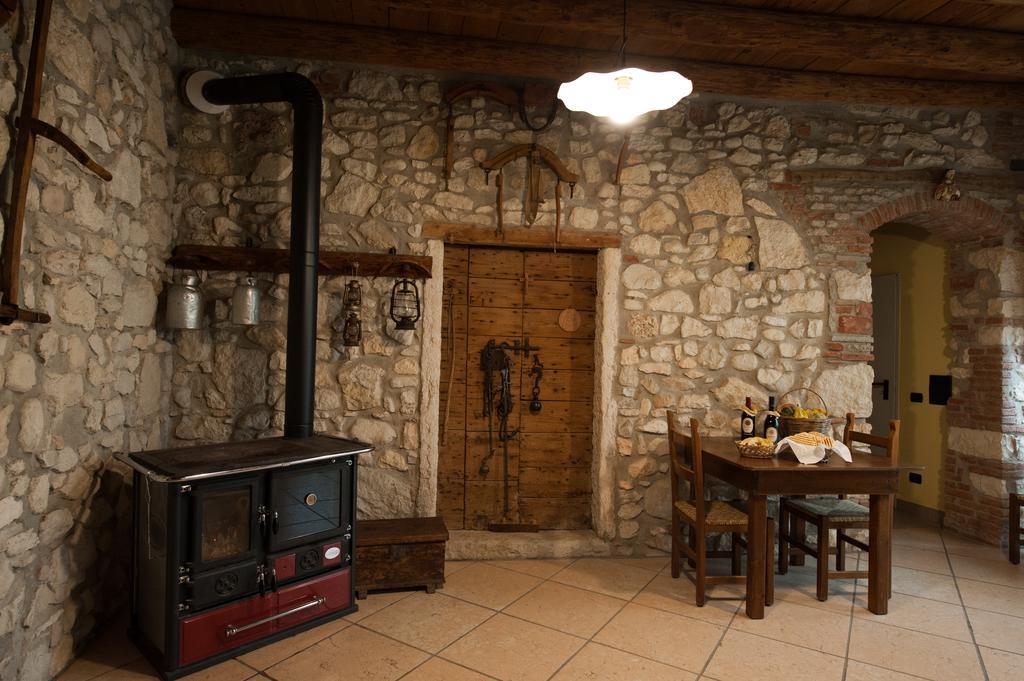 Agriturismo Corte Galvani نيغرار المظهر الخارجي الصورة
