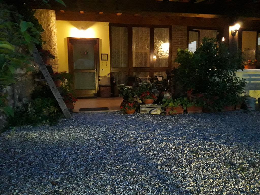 Agriturismo Corte Galvani نيغرار المظهر الخارجي الصورة