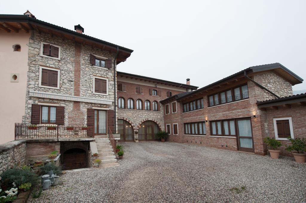 Agriturismo Corte Galvani نيغرار المظهر الخارجي الصورة