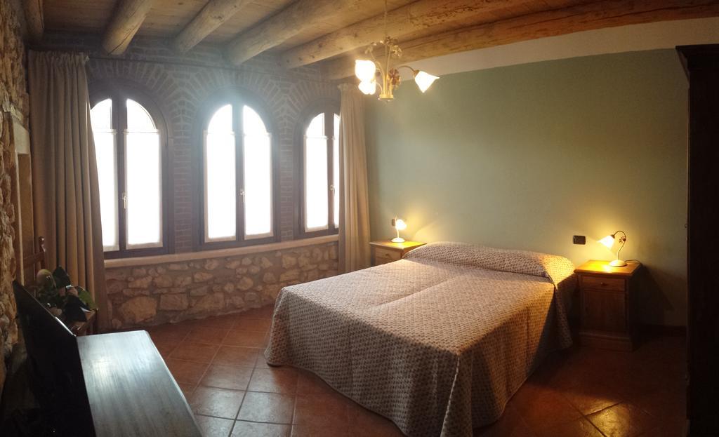 Agriturismo Corte Galvani نيغرار المظهر الخارجي الصورة